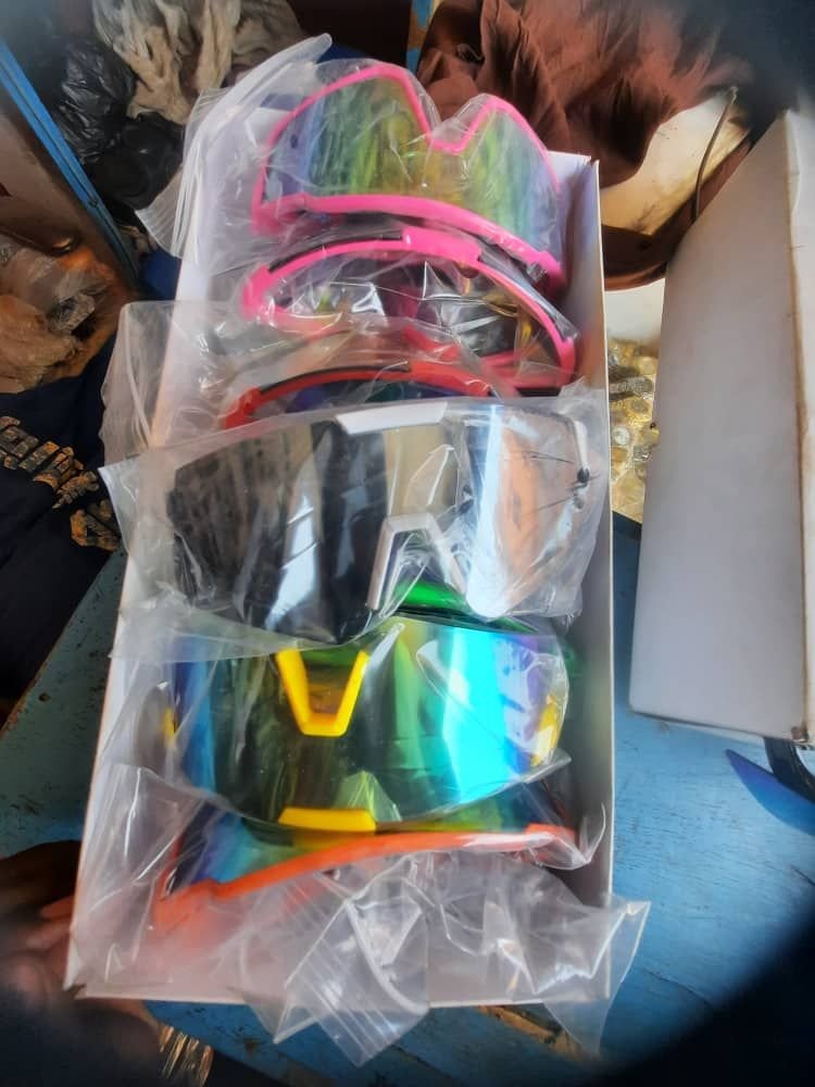 🕶️ LUNETTES FUTURISTES MIROIR