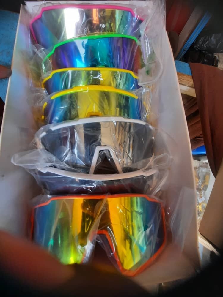 🕶️ LUNETTES FUTURISTES MIROIR