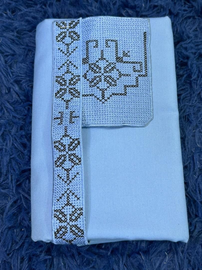 Tissus sans écriture avec broderie 🥰