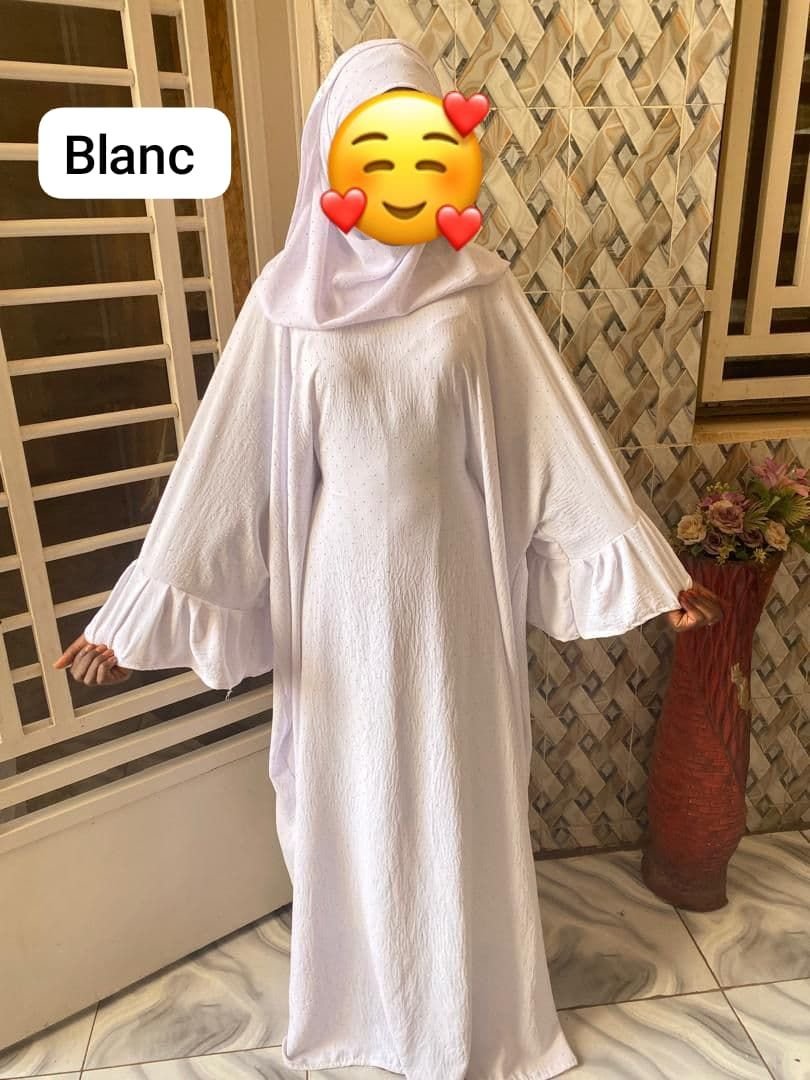 👗  ROBE CLASSIQUE + FOULARD 🤍