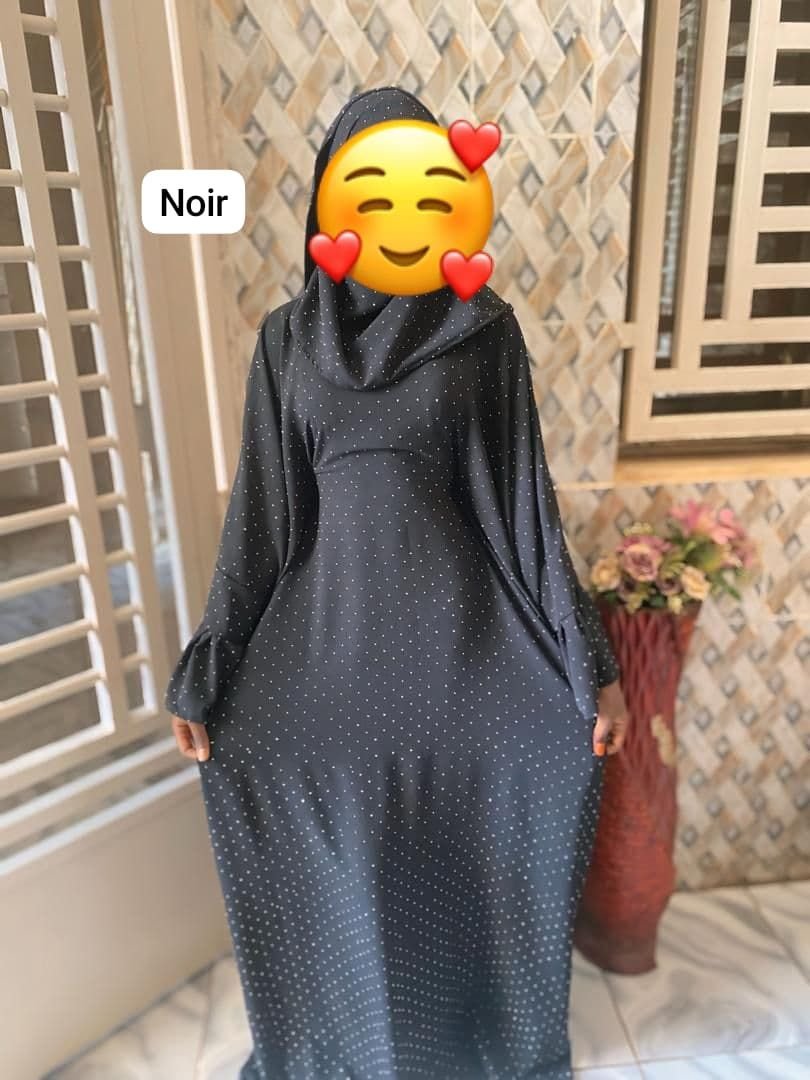 👗  ROBE CLASSIQUE + FOULARD 🤍
